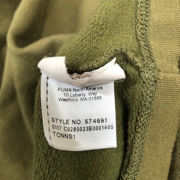 Puma Women’s Crop Top Sweatshirt Size S/P - Picture 10 of 10